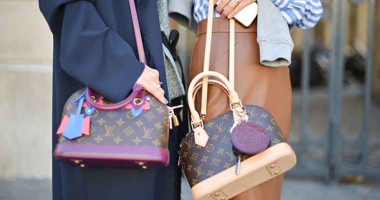 Το αύριο είναι εδώ. H καινούργια τσάντα της Louis Vuitton είναι ταυτόχρονα και ψηφιακή τηλεόραση