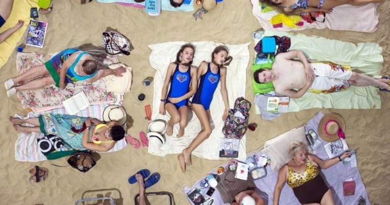 Το έργο που κέρδισε τον Χρυσό Λέοντα στη Μπιενάλε παρουσιάζει την χειρότερη πλευρά του καλοκαιριού