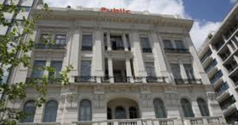 Στο Public ο Μάιος έχει την τιμητική του