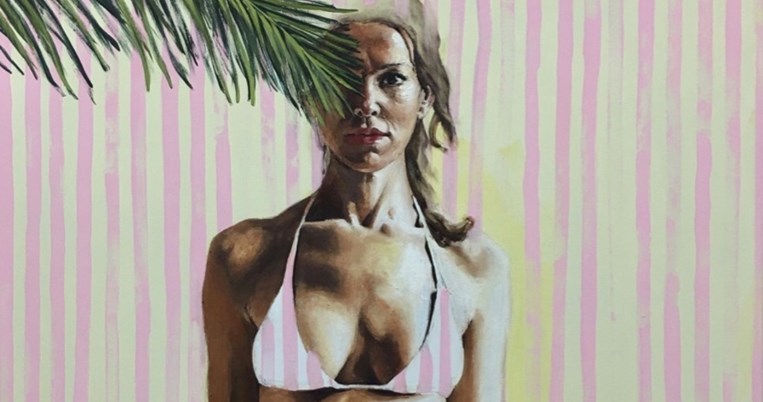 «Ένα κομπάκι στο λαιμό, αυτό θέλω να πετύχω»: Η αντισυμβατική ζωγραφική της Στέλλας Καπεζάνου