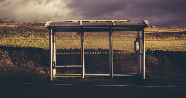 «Ένα αδιέξοδο τελειωτικό και δίχως ελπίδα»: Απόσπασμα από το Λάθος του Αντώνη Σαμαράκη 