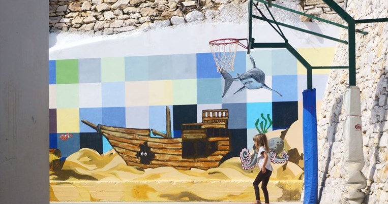 «Κανείς δεν ενδιαφέρεται αν πήρε 10 το παιδί σας. Πιο ουσιαστικό είναι αν συνεργάζεται με άλλους»