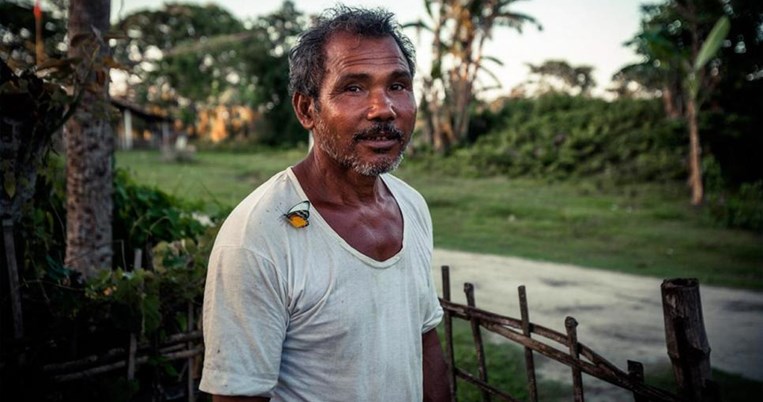 Ο άντρας που φύτεψε μόνος του ένα ολόκληρο δάσος και έσωσε το νησί του. Αληθινός ήρωας