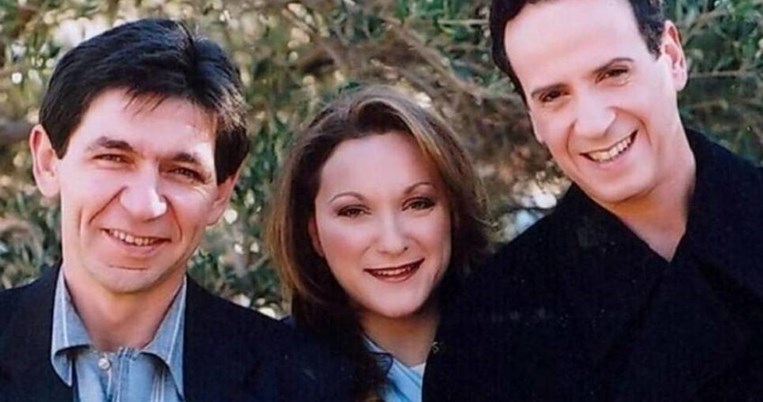 Είναι επίσημο. Ο Χάρης Ρώμας ανακοίνωσε την ημερομηνία επιστροφής του Καφέ της Χαράς