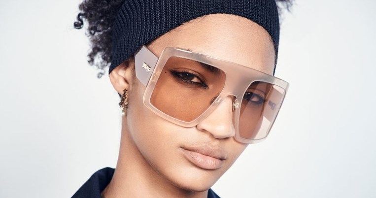 Τα νέα γυαλιά ηλίου του οίκου Dior αλλάζουν τη φόρμα και φέρνουν νέο ύφος στη γυναικεία εικόνα 
