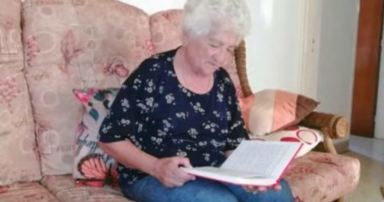 Η 82χρονη που πέρασε στο τμήμα Φιλολογίας του πανεπιστήμιου Κύπρου απέδειξε το μεγαλείο της θέλησης 