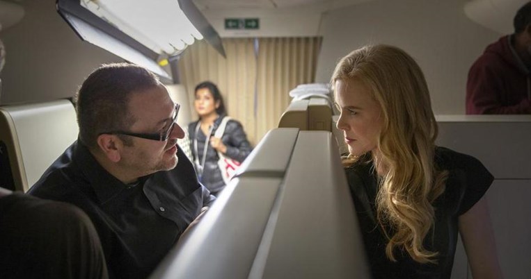 Η εμφάνιση της Νικόλ Κίντμαν στο αεροδρόμιο θα σε κάνει να μην ταξιδέψεις ξανά με skinny τζιν