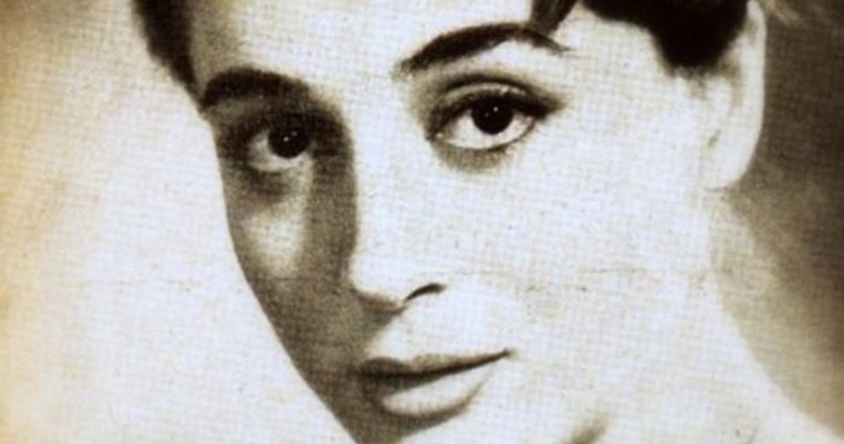 Η Έλλη Λαμπέτη διαβάζει Καβάφη: Η Ιθάκη στην πιο τρυφερή εκδοχή της 