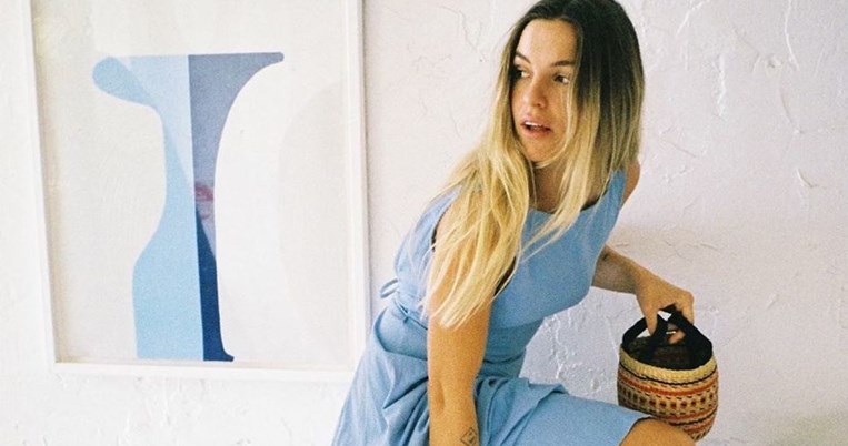 Tο μοιραίο λάθος που κάνουμε όλες όταν προσπαθούμε να αφαιρέσουμε έναν λεκέ από λάδι