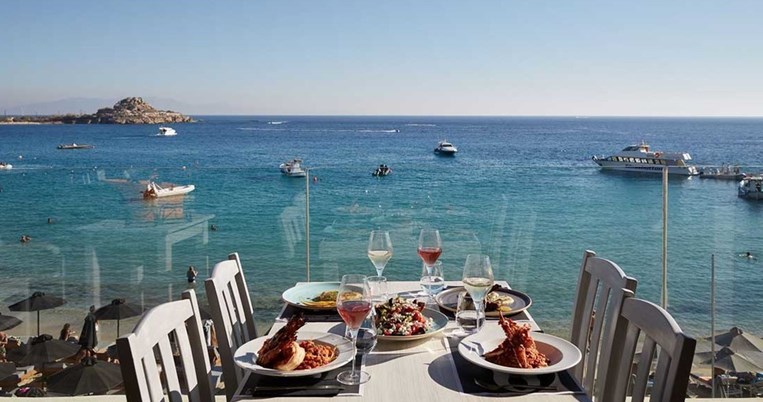 Το ιταλικό εστιατόριο στη Μύκονο που τρως με 8,5 ευρώ. Κι όμως υπάρχει