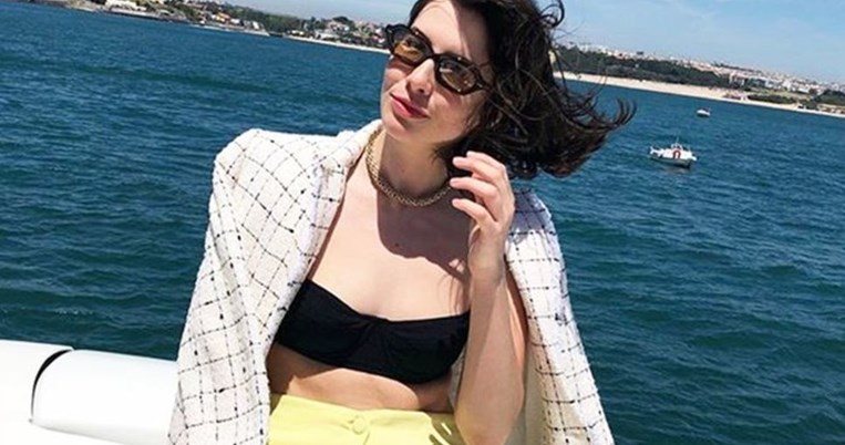 Η «ελίτ» του ίνσταγκραμ φοράει με μανία αυτό το στυλ μπικίνι -τόσο που θα γίνει μαζική τάση τελικά  