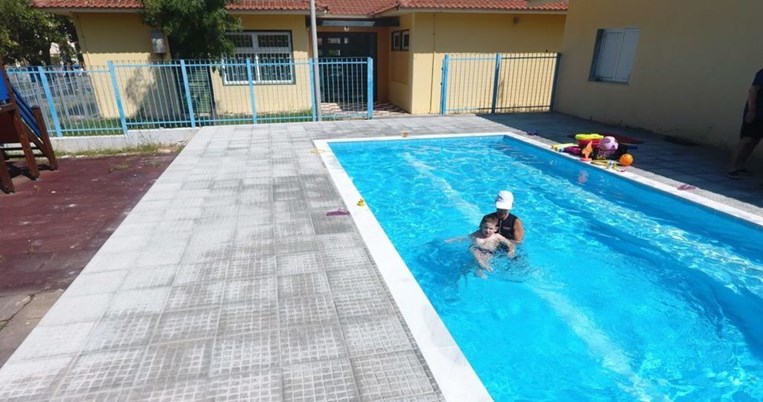 Το πρώτο ελληνικό δημόσιο σχολείο με πισίνα είναι γεγονός. Ελπίζουμε να δώσει το παράδειγμα