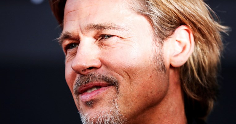 Γιατί ο μισός και βάλε πλανήτης συζητάει για τη φωτογράφιση του Μπραντ Πιτ στο αμερικανικό GQ