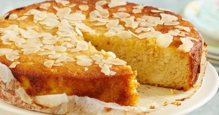 Νόστιμο ισπανικό κέικ με αλεύρι αμυγδάλου, χαμηλό σε υδατάνθρακες και σάκχαρα 