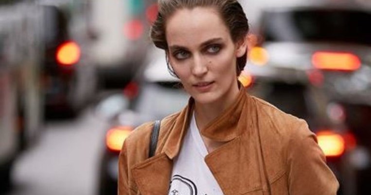 Tα H&M μόλις έδωσαν στην αγορά τις πιο πολυτελείς οικονομικές μπότες που έχω δει 