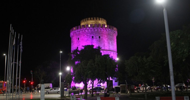 Για τα μωρά που έρχονται στον κόσμο πρόωρα. Ο Λευκός Πύργος της Θεσσαλονίκης έγινε μοβ