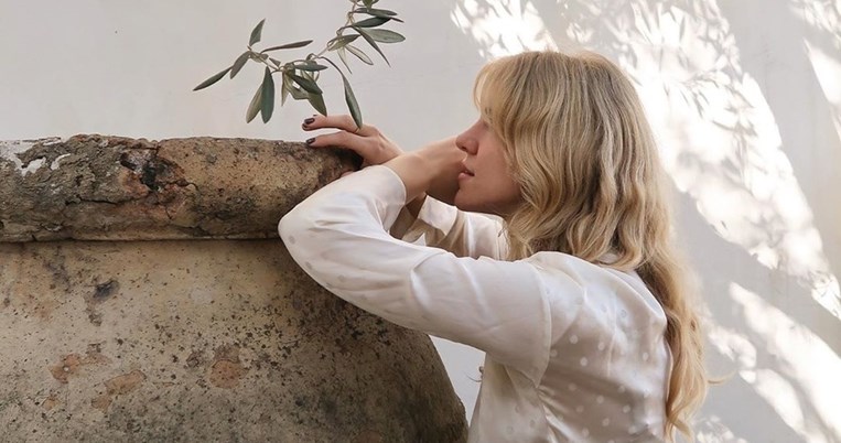 «Πώς απεξαρτήθηκα από οικονομικές αλυσίδες καταστημάτων. Η ζωή μου μετά ήταν τελείως διαφορετική»