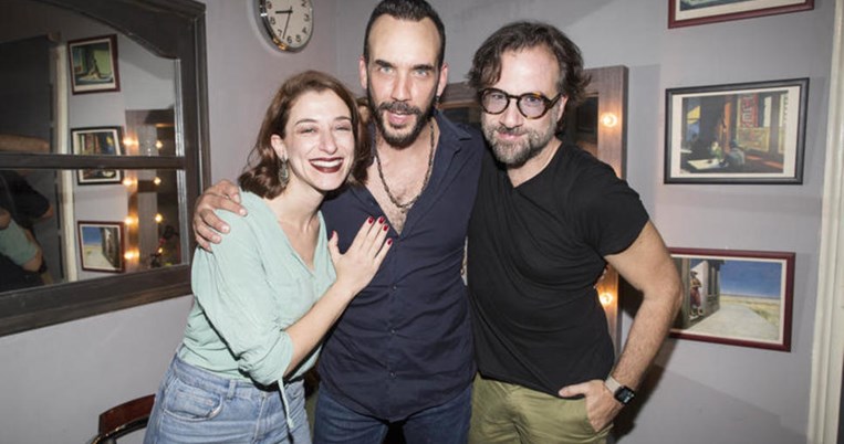 H εντυπωσιακή ομοιότητα του Κωστή Μαραβέγια και του Πάνου Μουζουράκη με τα αδέλφια τους