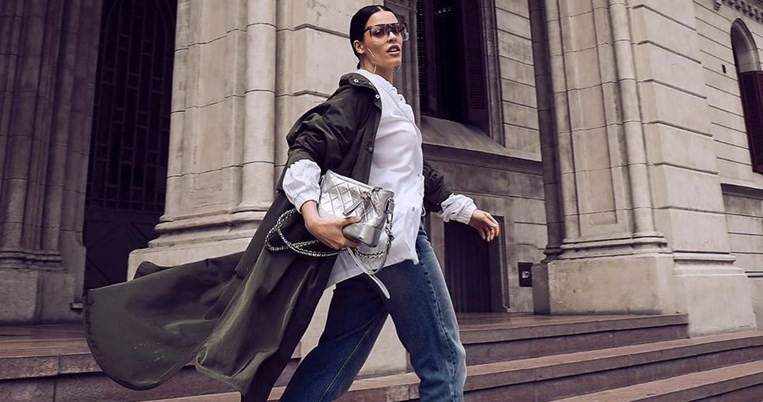 Επένδυσε άφοβα: Αυτό το πολυτελές, υπέρκομψο πουλόβερ δεν βγαίνει ποτέ εκτός μόδας