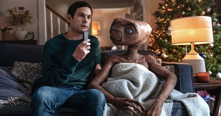 Ο λατρεμένος μας E.T. επιστρέφει για να μας συγκινήσει ξανά 4 δεκαετίες σχεδόν μετά