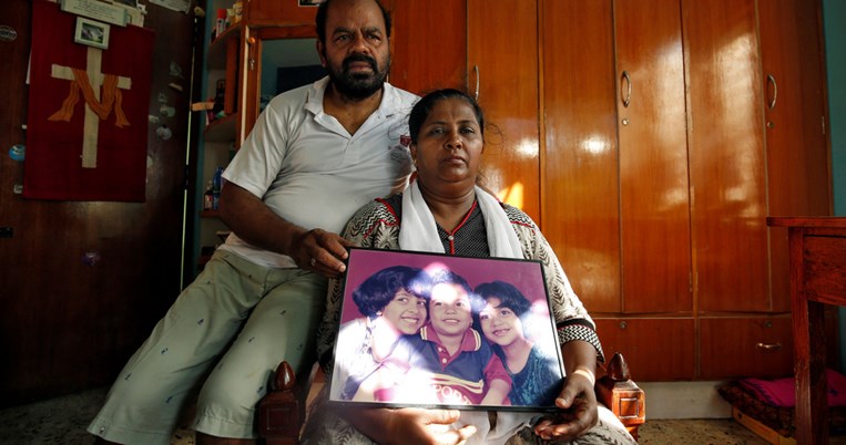 Ζευγάρι Ινδών που έχασε τρία παιδιά στο τσουνάμι μετέτρεψε το σπίτι του σε ορφανοτροφείο