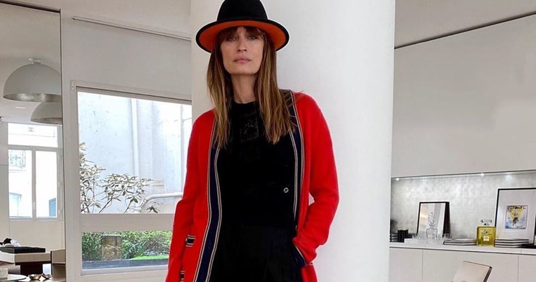 Το οικονομικό αξεσουάρ που θα σου δώσει ύψος και γιορτινή διάθεση ακόμα και στο πιο βαρετό λουκ