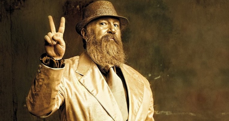 Την ημέρα που ο Τζίμης Πανούσης μού είπε ένα σουρεαλιστικό παραμύθι στο τηλέφωνο