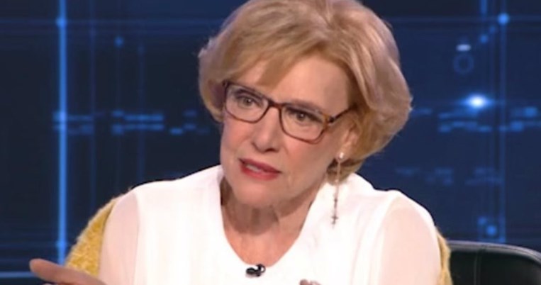 Μάρω Κοντού: «Έκανα πλαστική στο προγούλι και στο μέτωπο, γιατί να μην το πω;»