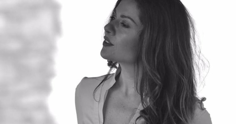 «Οι κόρες μας θα γίνουν μανάδες όποτε θέλουν αυτές, άμα θέλουν»: Ένα viral ποστ για τις αμβλώσεις 