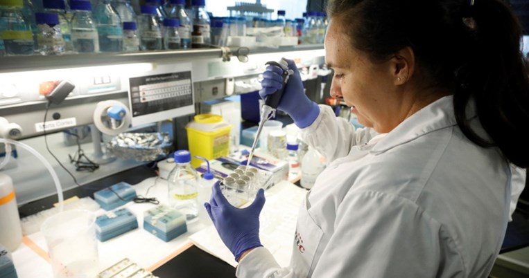«Συναρπαστική ανακάλυψη»: Νέα θεραπεία φαίνεται να σκοτώνει όλους τους τύπους καρκινικών κυττάρων