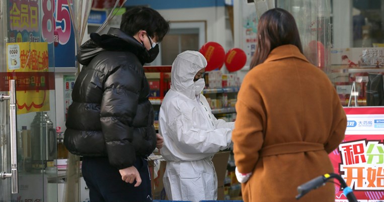 Στο επίκεντρο της επιδημίας του κοροναϊού: Η καθημερινότητα στη Γιούχαν που έχει μπει σε καραντίνα