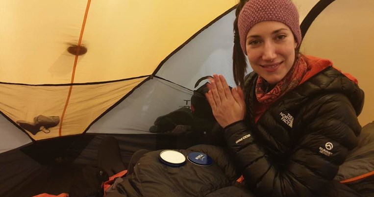 Η Χριστίνα Φλαμπούρη, η πρώτη Ελληνίδα που πάτησε σε 7 κορυφές του κόσμου, έχει ένα μυστικό ομορφιάς