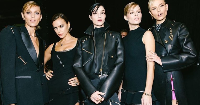 Versace: Η πρώτη συλλογή αποκλειστικά με ρούχα που μπορούν να φορεθούν από γυναίκες και άντρες
