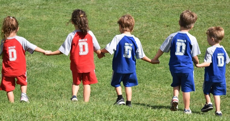 Κάθε φορά που εστιάζουμε στην εκπαίδευση των παιδιών μας δημιουργούμε σωστούς, χρήσιμους πολίτες 