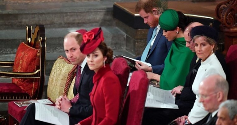 «Γουίλιαμ και Κέιτ σνόμπαραν τον Χάρι και τη Μέγκαν»: Κάποιοι είδαν ψύχρα ανάμεσα στα ζεύγη 