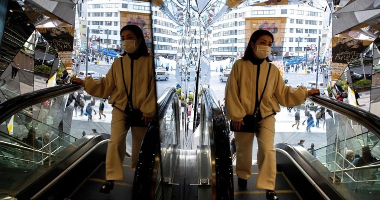 «Μην πάτε ούτε για καφέ». Ο Πανελλήνιος Ιατρικός Σύλλογος ζητάει «αυτοπεριορισμό»