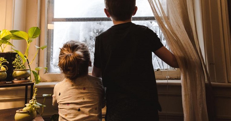 «Μαμά, τι είναι κορονοϊός;»: Το Χαμόγελο του Παιδιού μας συμβουλεύει πώς να μιλήσουμε στα παιδιά