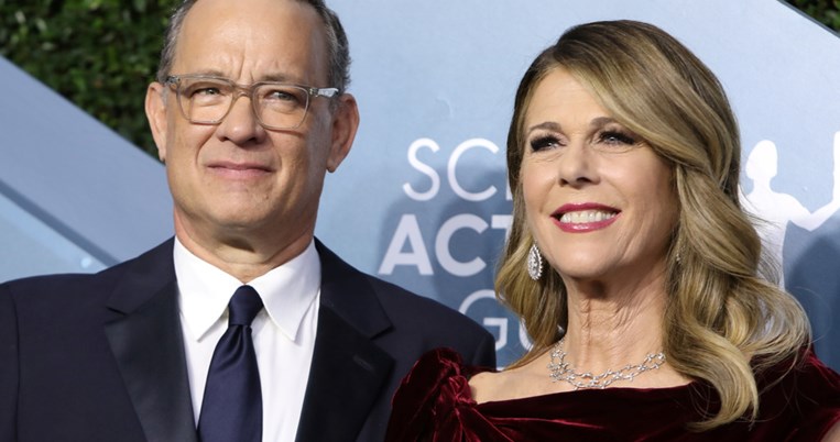 «Ένα ευχαριστώ στους νοσηλευτές»: O Τομ Χανκς και η Ρίτα Γουίλσον πήραν εξιτήριο από το νοσοκομείο 