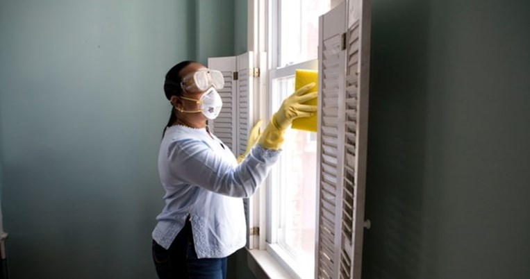 Καθηγητής Σαρηγιάννης: Πώς πρέπει να καθαρίζουμε το σπίτι -Τι να προσέχουμε με τα απορρυπαντικά