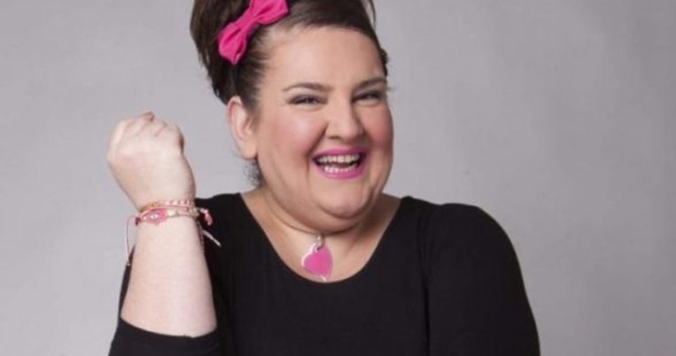 Κίνηση ανθρωπιάς: Η Σοφία Βογιατζάκη πηγαίνει φαγητά σε ευπαθείς ομάδες, λόγω κορονοϊού