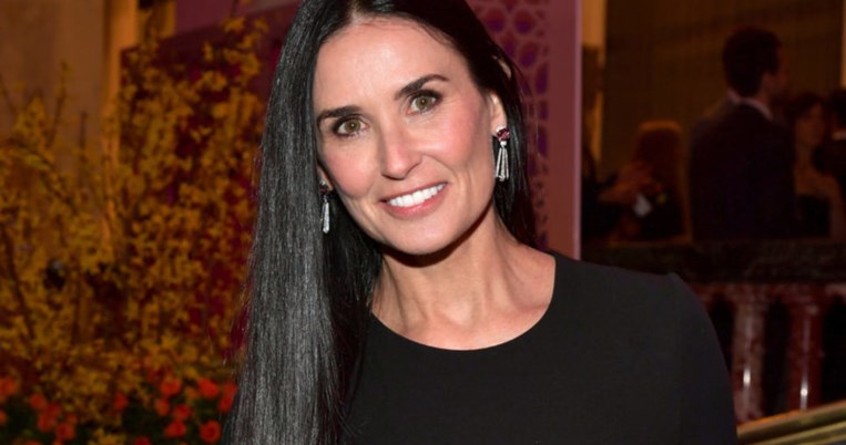 Παλιές αγάπες: Η Ντέμι Μουρ εύχεται χρόνια πολλά στον Μπρους Γουίλις με μία τρυφερή φωτογραφία