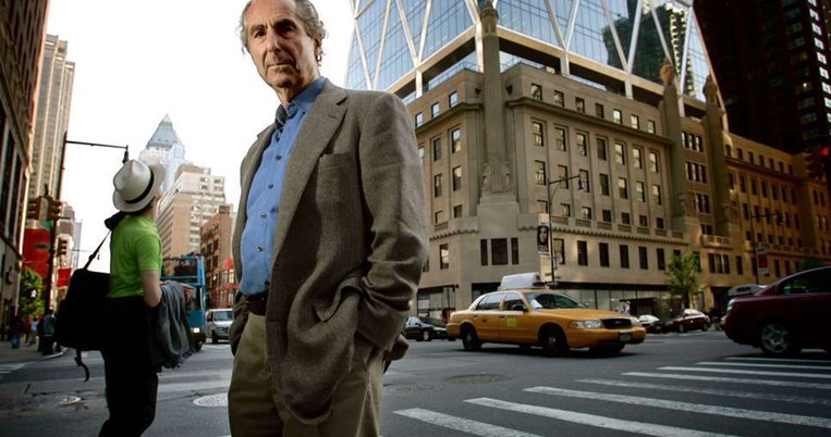 Ο αιώνια υπαρξιστής Philip Roth: 6 βιβλία του που αξίζει να διαβάσεις