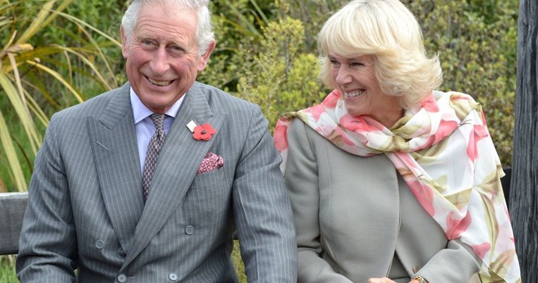 Θετικός στον κορονοϊό ο πρίγκιπας Κάρολος της Αγγλίας. Κόλλησε από τον Αλβέρτο του Μονακό