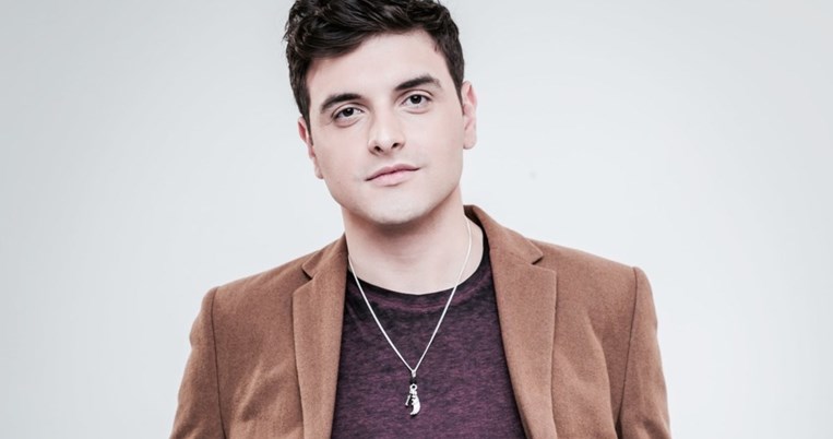 Ο Βαγγέλης Πολυδώρου προκρίθηκε στα live shows του βρετανικού The Voice