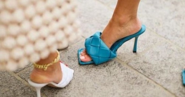 Η φράση-κλειδί για την απόλυτη τάση της σεζόν στα παπούτσια -Πες την πολλές φορές 