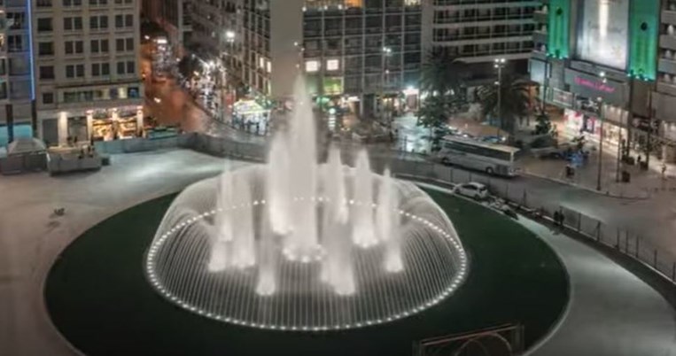 Παραδόθηκε σήμερα σε κατοίκους και επισκέπτες της Αθήνας η νέα, πανέμορφη πλατεία Ομονοίας