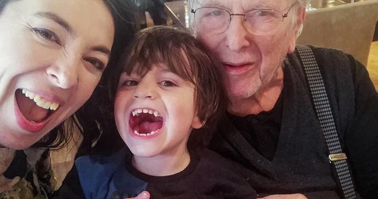 Ο γιος του Βουτσά λέει την θρυλική ατάκα «Έχω και κότερο πάμε μια βόλτα»