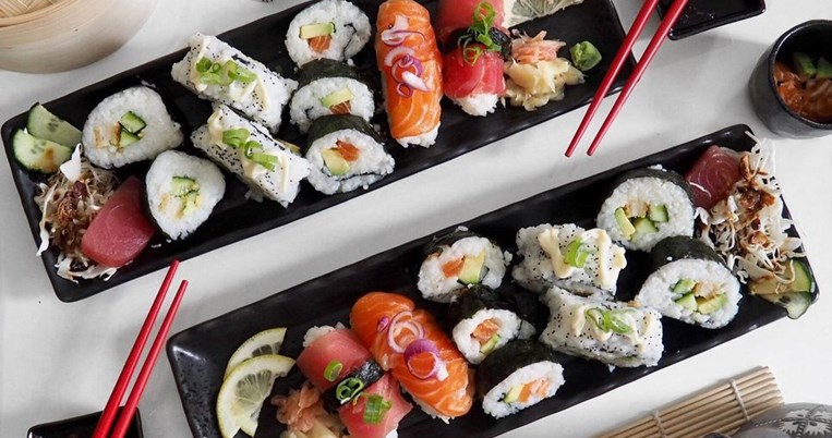Σπουδαίος Ιάπωνας σεφ αποκαλύπτει πως πρέπει να τρώμε το σούσι- Ποια είναι τα λάθη που όλοι κάνουμε