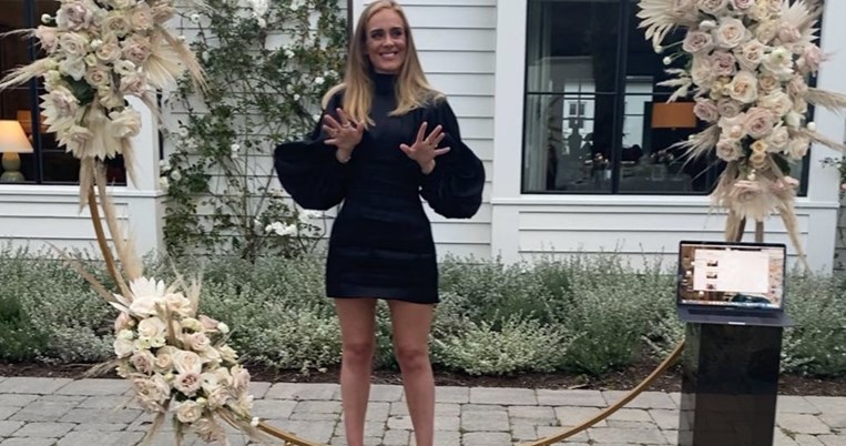 Τα τρία απλά βήματα για να μεταμορφώσουμε το σώμα μας από το γυμναστή της Αντέλ