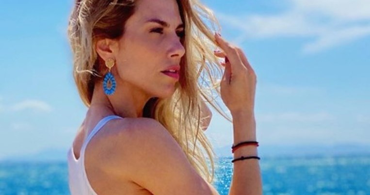 Δείτε το πρόγραμμα pilates που ακολουθεί η Ντορέττα Παπαδημητρίου και την κρατάει σούπερ fit